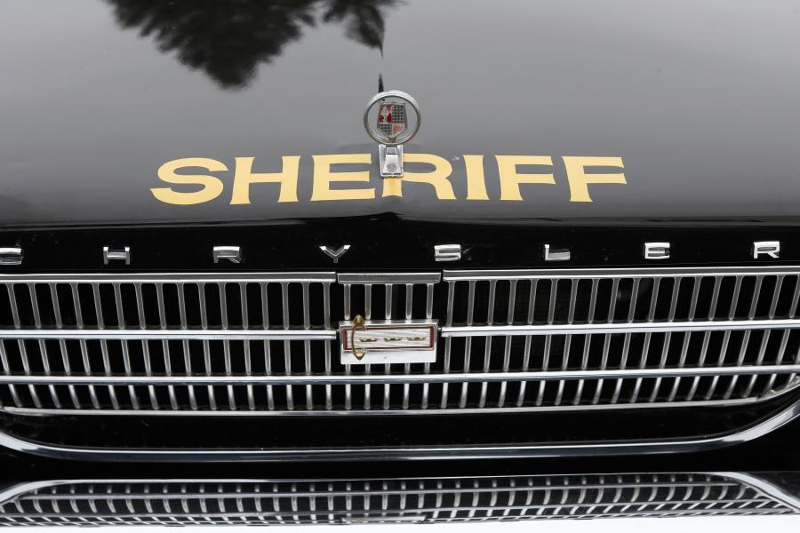  Chrysler Newport Police Highway Patrol 1963 года  (фото 6 из 7)